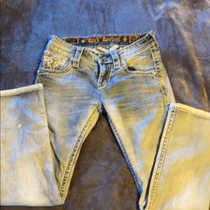 Men’s size 29 Rock Revivals
